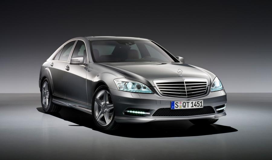  Mercedes-Benz S500 4Matic AMG 2009 года  (фото 1 из 15)
